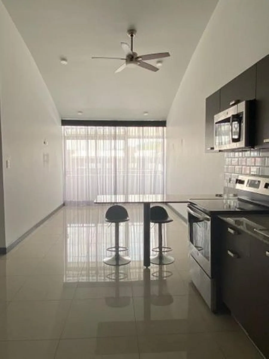 Venta de Apartamento en San José, Santa Ana - Venta en San José