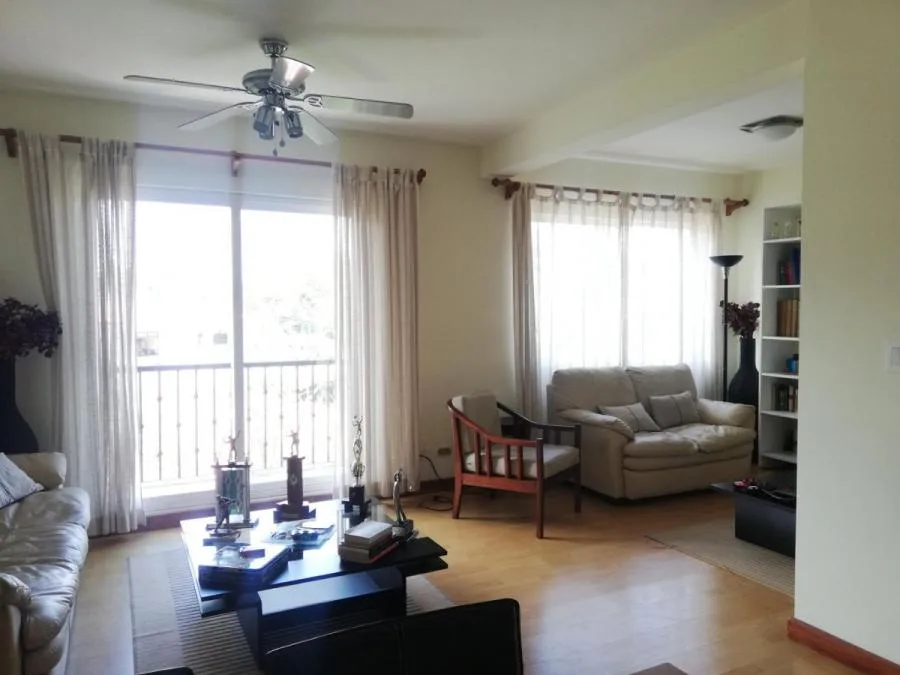 Apartamento en Alquiler en Escazú, San José. RAH 23-2740 - Alquiler / Renta en Escazú