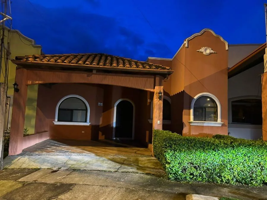 CASA EN VENTA, SAN FRANCISCO HEREDIA, Cod#25-499 - Venta en San Francisco