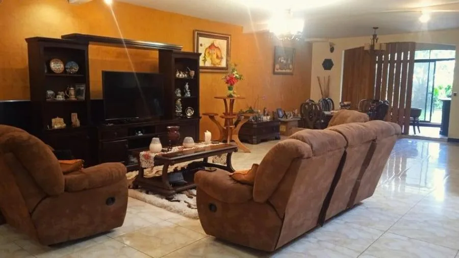 Venta de casa con tres habitaciones cerca de la Universidad Abierta en Heredia RAH 231287 - Venta en San Pablo — photo 4