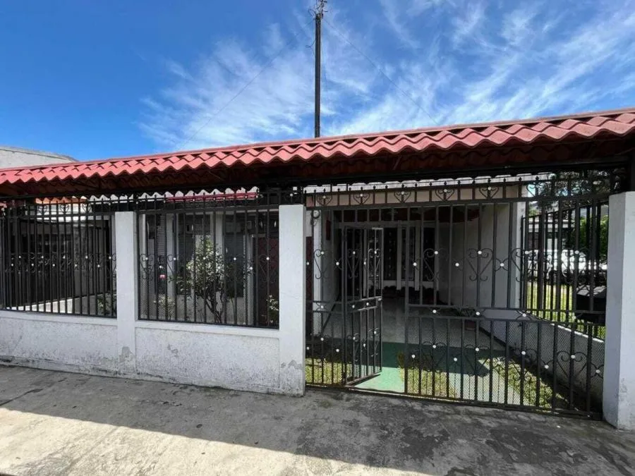 Venta de Casa en Curridabat, San José. RAH 26-228 - Venta en Curridabat