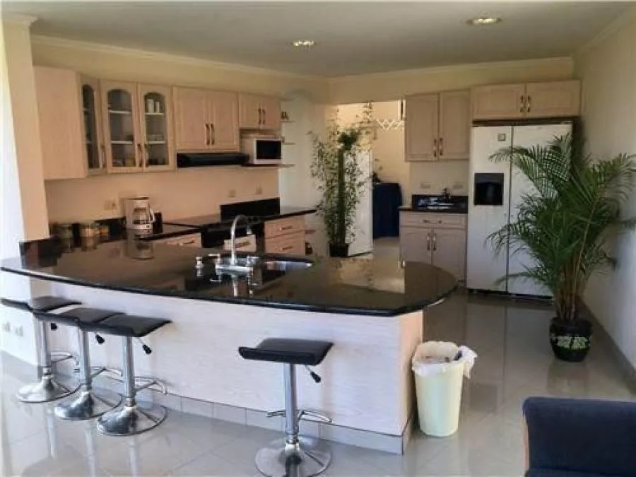 Venta de Casa en Escazú, San José. - Venta en Escazú