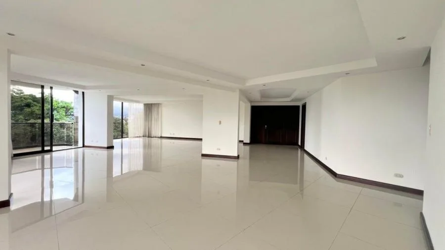MLS-25-1015 LS VENTA APARTAMENTO SAN RAFAEL ESCAZU - Venta en Escazú