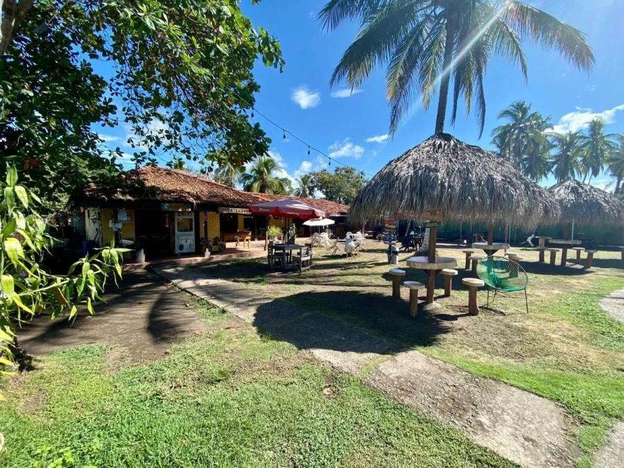 CASA DE PLAYA EN VENTA, PUNTARENAS, $450000 Cod#23-1889 - Venta en Puntarenas