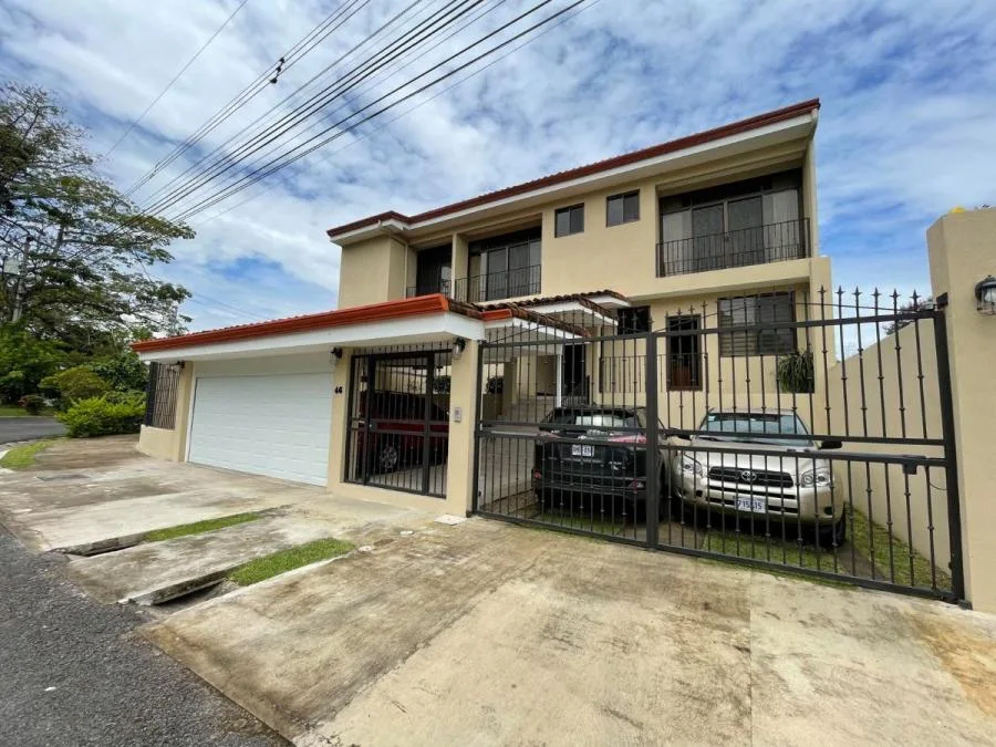 Venta de Casa en Ciudad Cariari Heredia MGA - Venta en Belén
