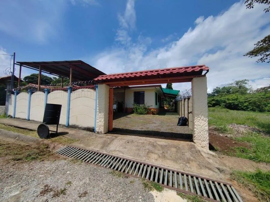 Venta de Casa Quinta en la Ceiba, Orotina RAH 25-372 - Venta en Orotina