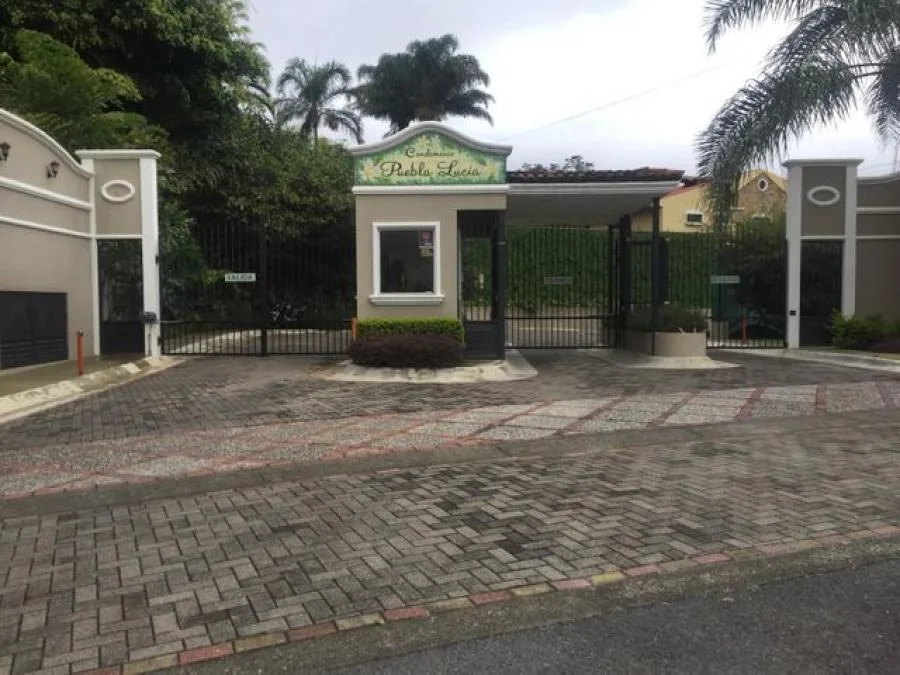 Venta de Casa en Escazú, San José. - Venta en Escazú