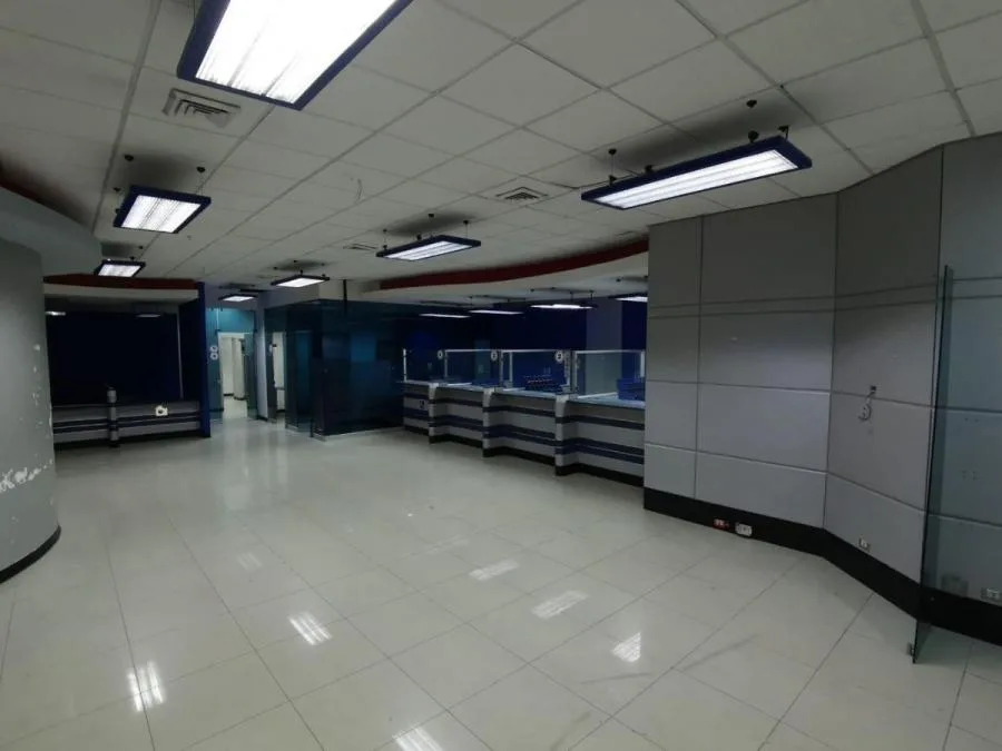 Venta de 2 Locales Comerciales en San Francisco de Heredia. RAH 26-60 - Venta en San Francisco