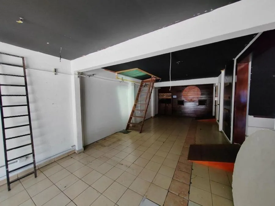 Alquiler de Local Comercial en Montes de Oca-San Pedro. RAH 26-1387 - Alquiler / Renta en Montes de Oca — photo 2