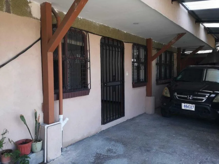 Propiedad multifamiliar con 6 apartamentos y alto potencial de renta #26-720 GS - Venta en San José — photo 5
