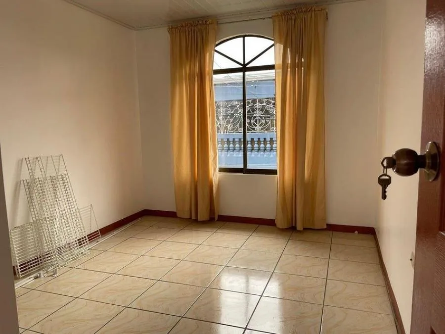 venta de casa en san jose goicochea - Venta en Goicoechea — photo 3