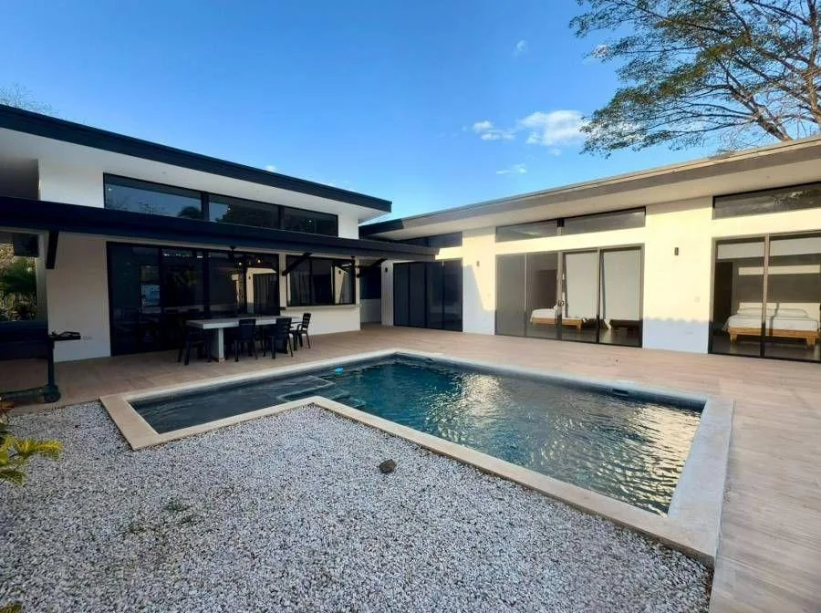 ****RENTADA****For rent. Modern House with Pool in La Garita, Tamarindo - Alquiler / Renta en Tamarindo