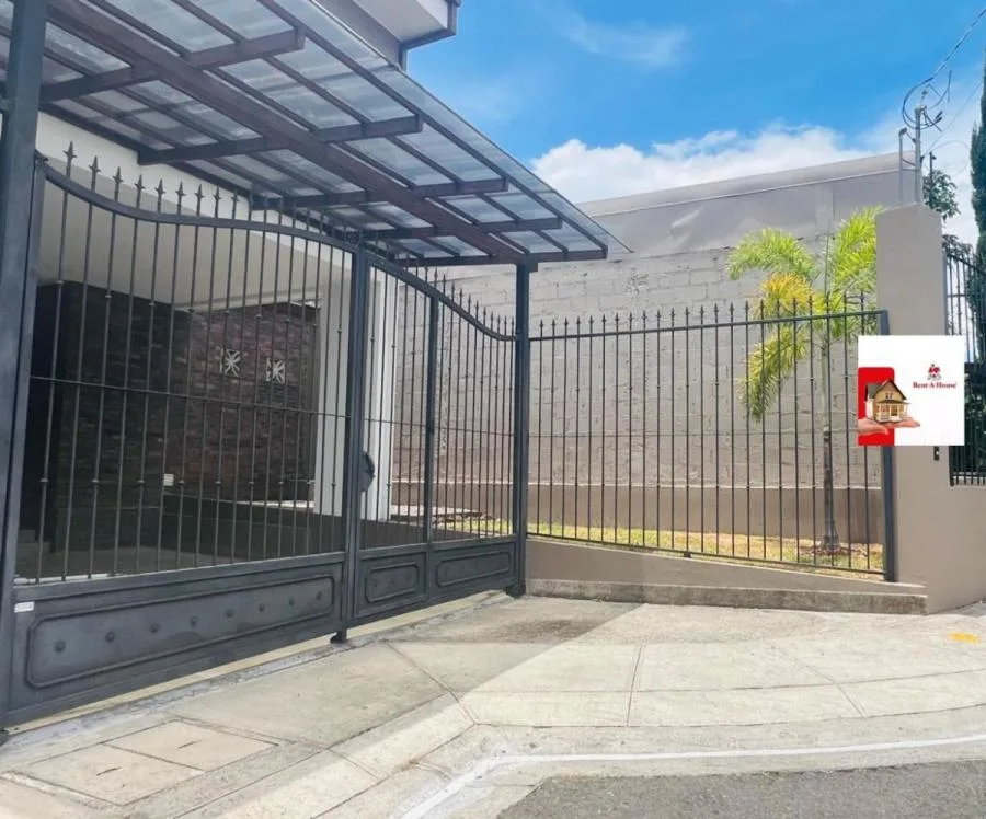 VENTA DE CASA EN BARBA DE HEREDIA PBR - Venta en Barva