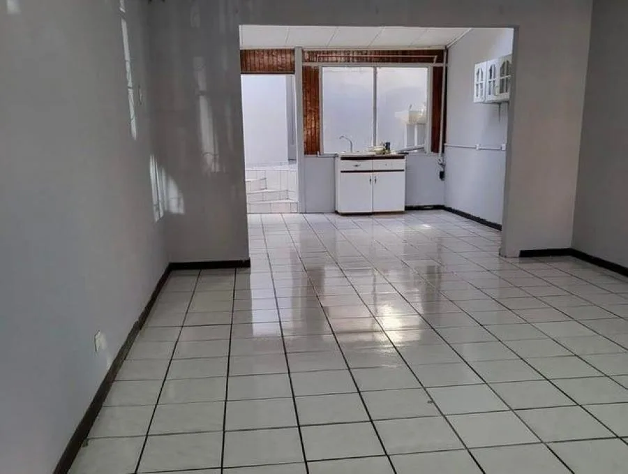 Casa mas apartamento independiente en venta en Barrio La Flor, Moravia RAH 232342 - Venta en Moravia — photo 4
