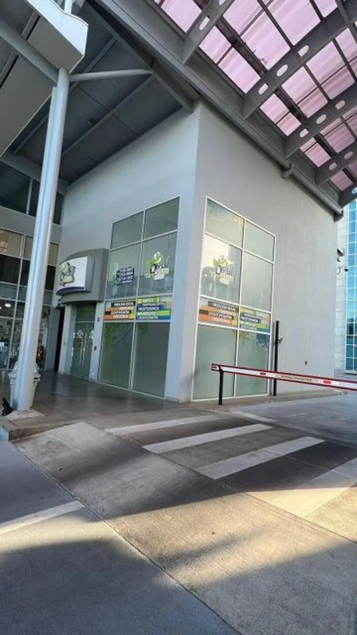 Venta de Local Comercial en Santa Ana, San Jose. RAH 25-307 - Venta en Santa Ana