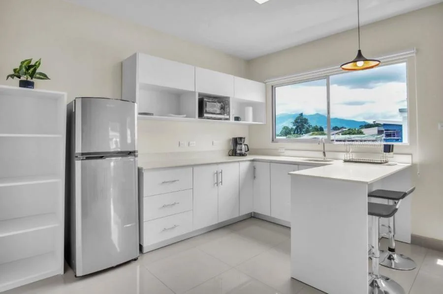 ALQUILER DE APARTAMENTO NUEVO AMOBLADO, SAN JOSÉ, SAN PEDRO, LOS YOSES SUR - 9555889 - Alquiler / Renta en San Pedro