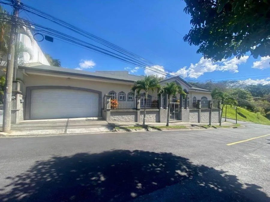 Venta de Casa en Pavas, San José. RAH 25-562 - Venta en Pavas