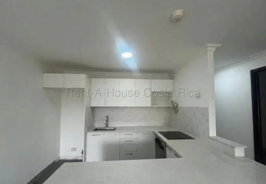 VENTA DE APARTAMENTO EN AVALON SANTA ANA PBR - Venta en Santa Ana