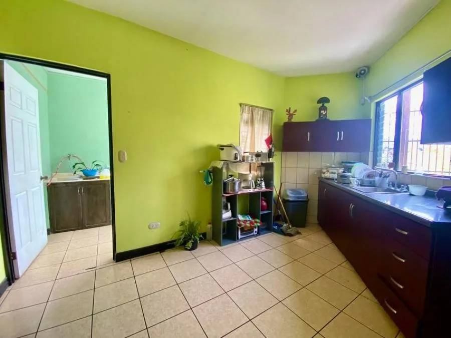 Venta de casa en Cinco Esquinas Tibás - Venta en Tibás — photo 4