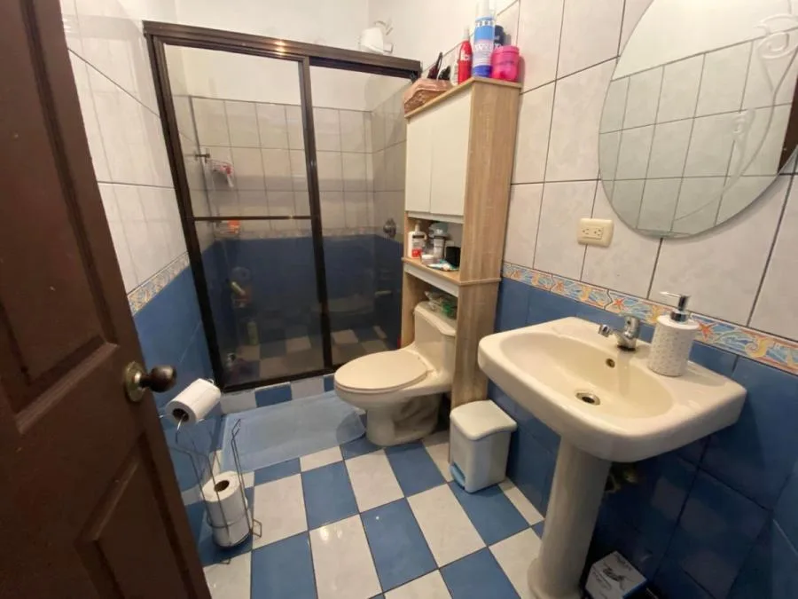 Casa en Venta en Goicoechea, San José. RAH 23-2645 - Venta en Goicoechea — photo 5