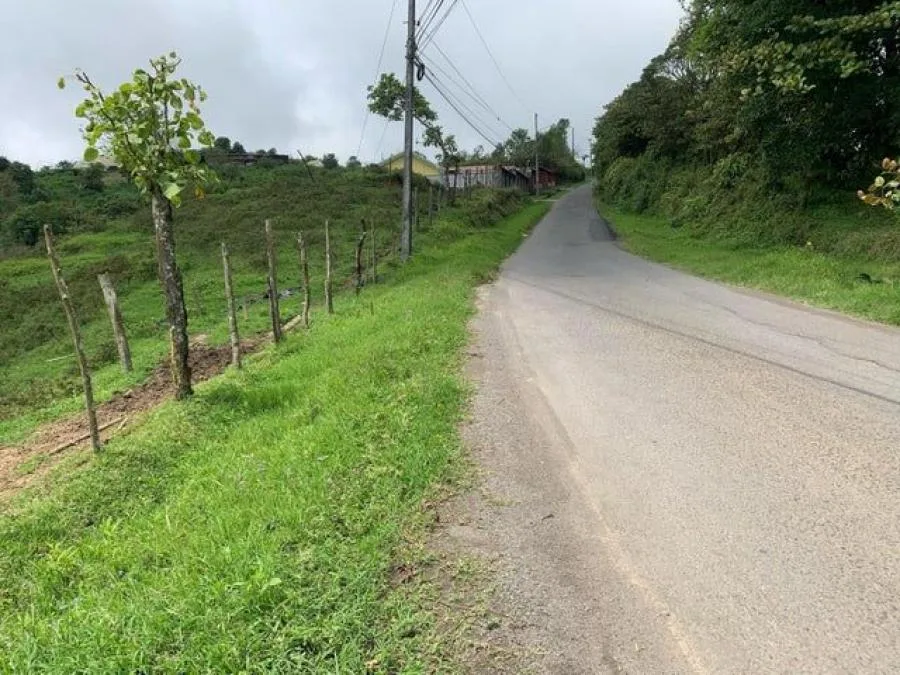 Venta de Lote en Vásquez Coronado-Dulce Nombres. RAH 26-1155 - Venta en Vasquez de Coronado