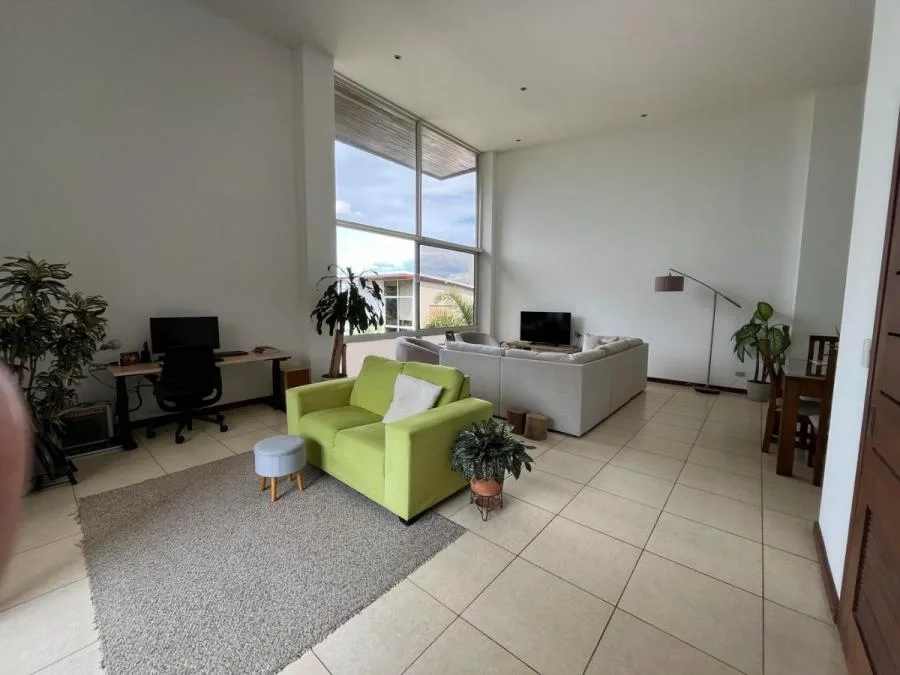 Casa en condominio con patio privado y excelentes amenidades para disfrutar en familia #24-1379 GS - Venta en Santa Ana