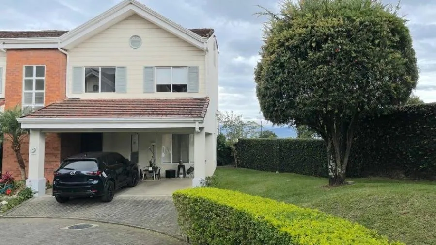 Oportunidad en Santa Ana: Vista Panorámica + Alta Rentabilidad en Condominio Premium - Venta en San José, photo 2