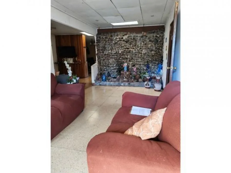 Casa en Venta, en Goicoechea, Guadalupe,1 Planta,Remodelar,5PJG9821329 - Venta en Goicoechea
