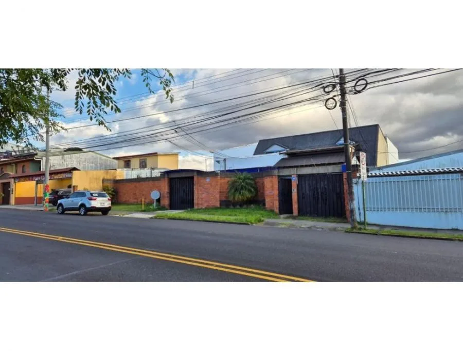 Alquiler de local comercial en Moravia Centro US$3,900  #SO008 - Alquiler / Renta en San Vicente