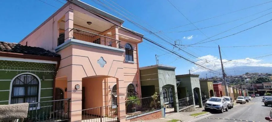 Venta de Casa en Hatillo, San José. RAH 26-158 - Venta en Hatillo