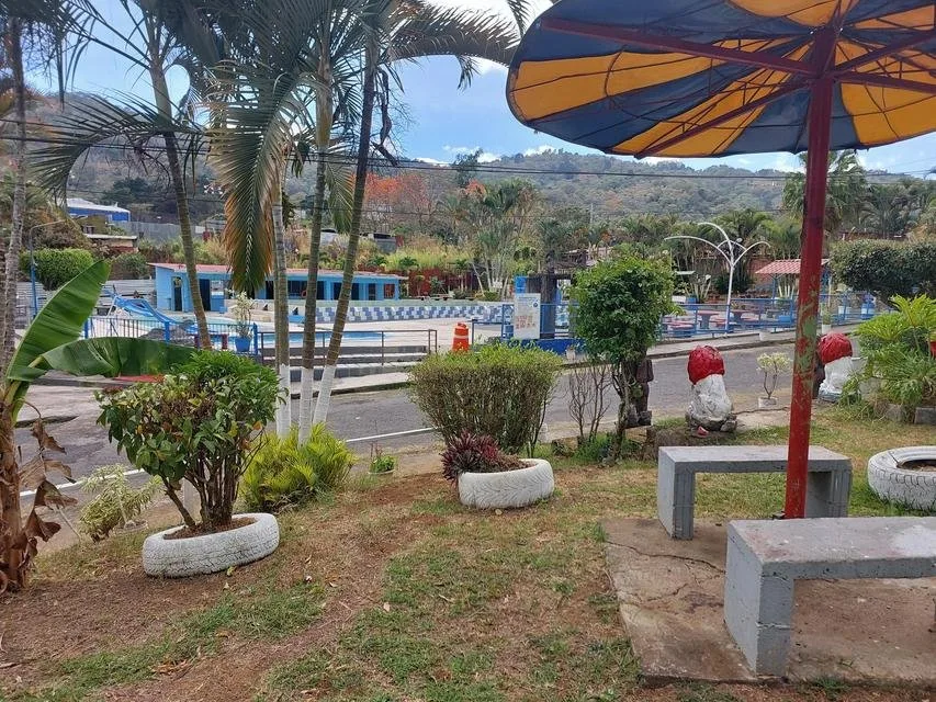 Venta de Complejo Turístico en Aserrí-San José. RAH 26-1898 - Venta en Aserrí