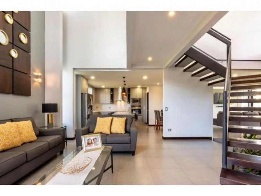 Moderno apartamento de 1 habitación, opción ideal para inversión en Heredia #26-1794 GS - Venta en Heredia