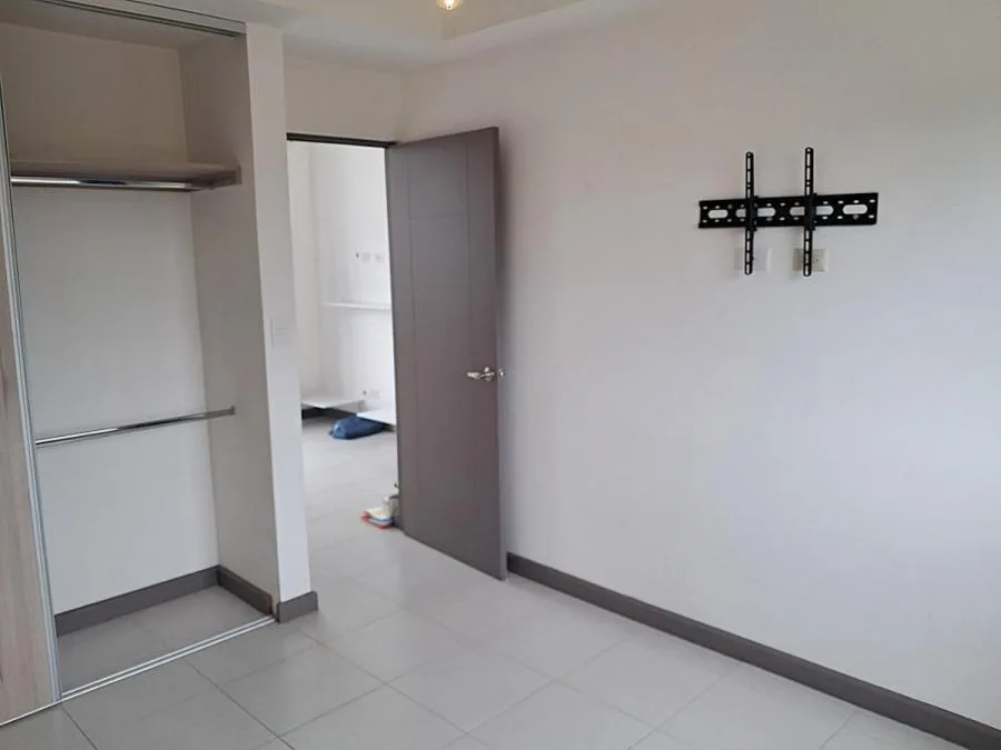 Alquiler de Casa en Condominio Exclusivo - Santo Domingo, Heredia. RAH 26-851  - Alquiler / Renta en Santo Domingo — photo 2