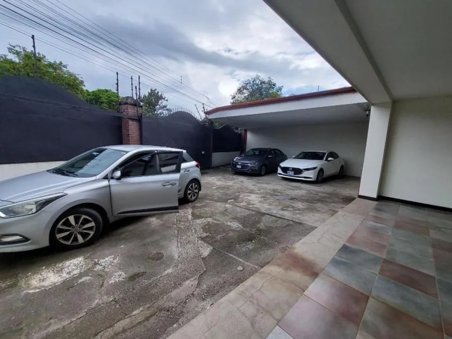 Venta de Casa amplia en Santo Domingo de Heredia - Venta en Santo Domingo — photo 4