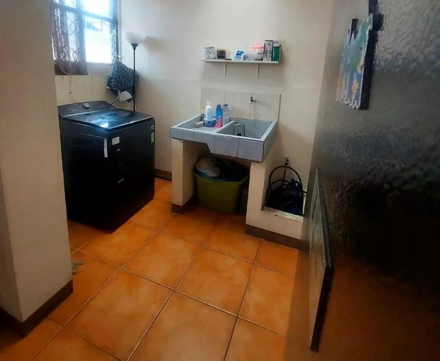 Venta de Casa + 2 APTOS en Moravia. RAH 26-380 - Venta en Moravia — photo 5