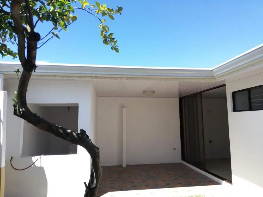 Casa en Venta en Santo Domingo, Heredia RAH #23379 - Venta en Santo Domingo — photo 4