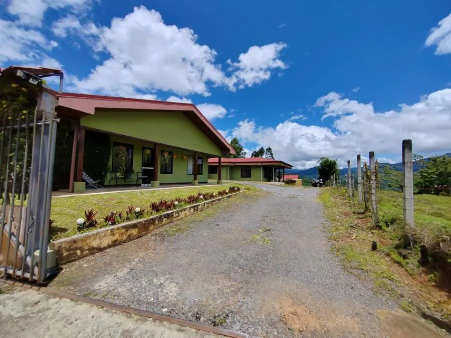 CASA EN VENTA EN TARRAZU, cod: CTL 25-617 - Venta en Tarrazú