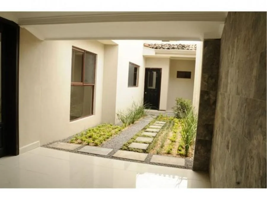 Casa en venta en Cuidad Colon - PDC897077 - Venta en Mora