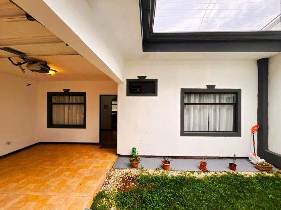 Venta de Casa en Dulce Nombre, Cartago. RAH 26-409 PRECIO REBAJADO - Venta en Dulce Nombre