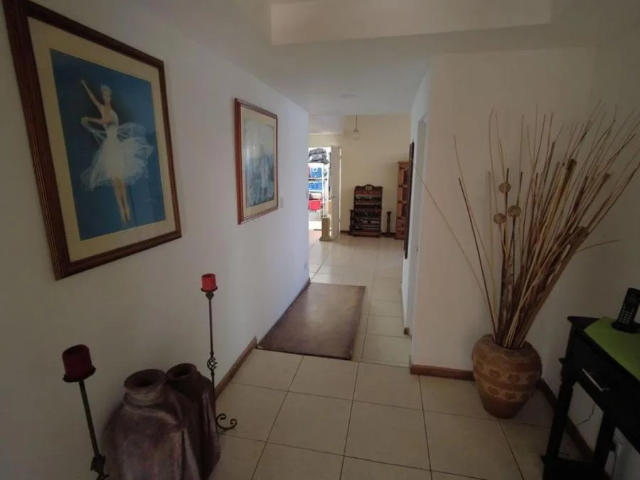Casa en Venta en Montes de Oca, San José RAH #221714 - Venta en Montes de Oca — photo 2