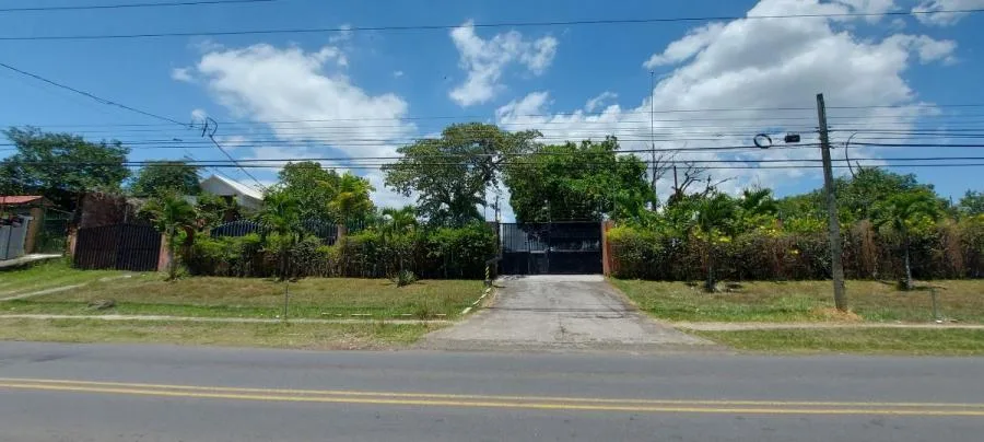 Alquiler de Casa con 5 habitaciones en la Garita Alajuela MGA - Alquiler / Renta en Garita