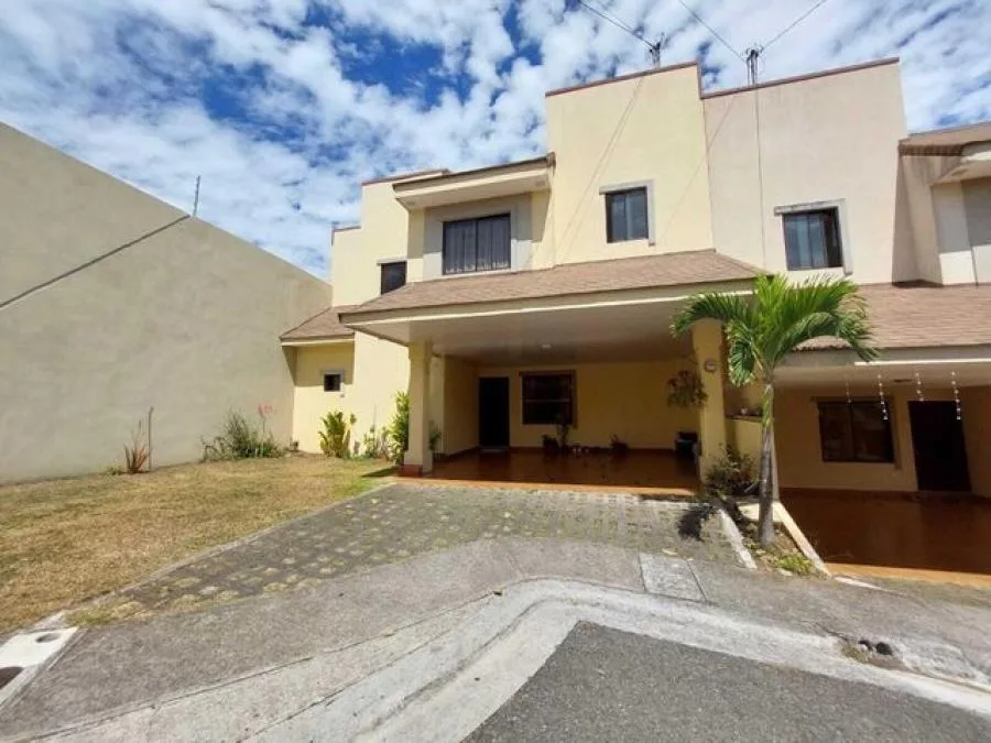 Casa de cuatro habitaciones en condominio El Prado, San Pablo de Heredia RAH 231911 - Venta en San Pablo