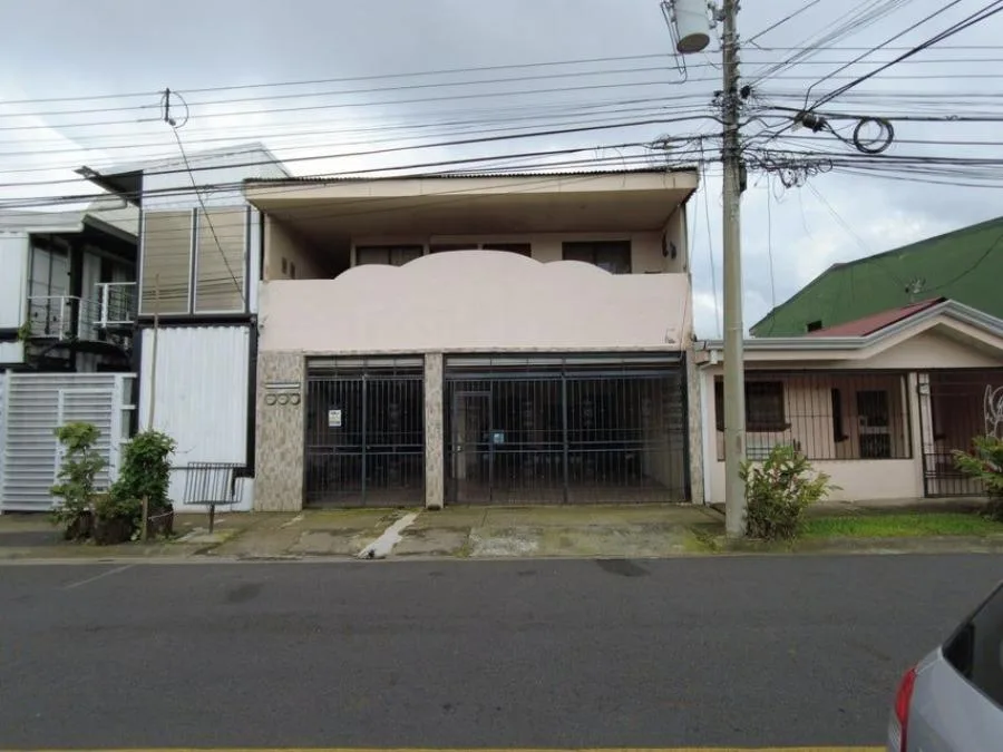 Propiedad para Inversión en Venta en Mercedes Norte, Heredia. RAH 23-53 - Venta en Mercedes