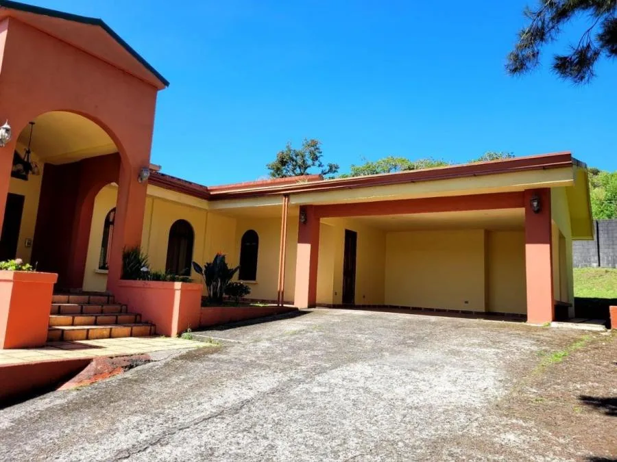 Venta de Magnifica Casa en San Jerónimo, Moravia / OFC Mls. 25-747 - Venta en Moravia — photo 5