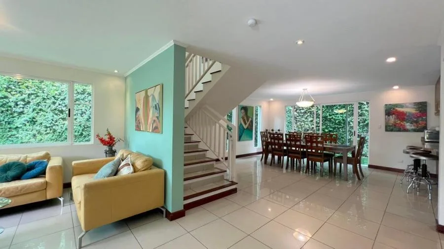 ALQUILER DE APARTAMENTO EN GUACHIPELIN PBR - Alquiler / Renta en Escazú