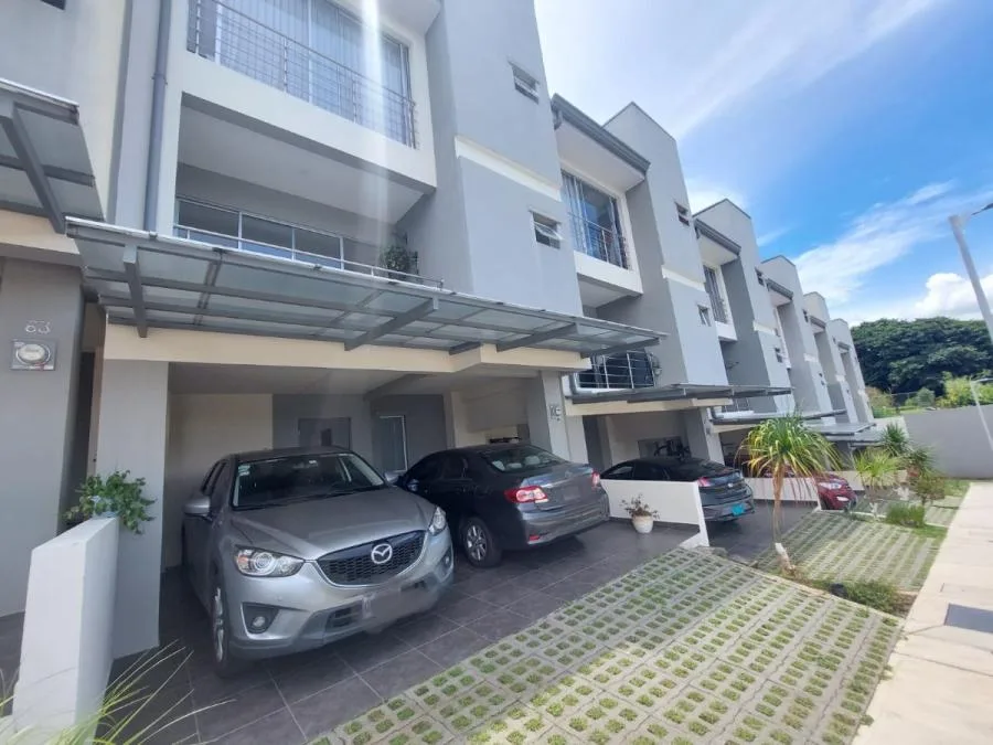 Casa en Condominio  en San Pablo - Venta en Rincon de Las Brisas