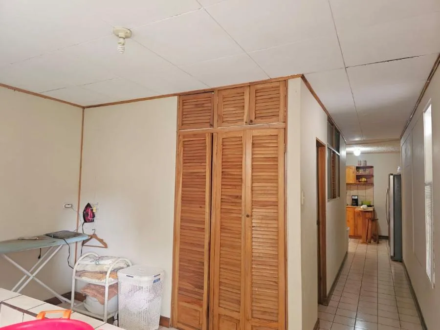 Venta de Casa en Lourdes Montes de Oca MGA - Venta en Montes de Oca — photo 2