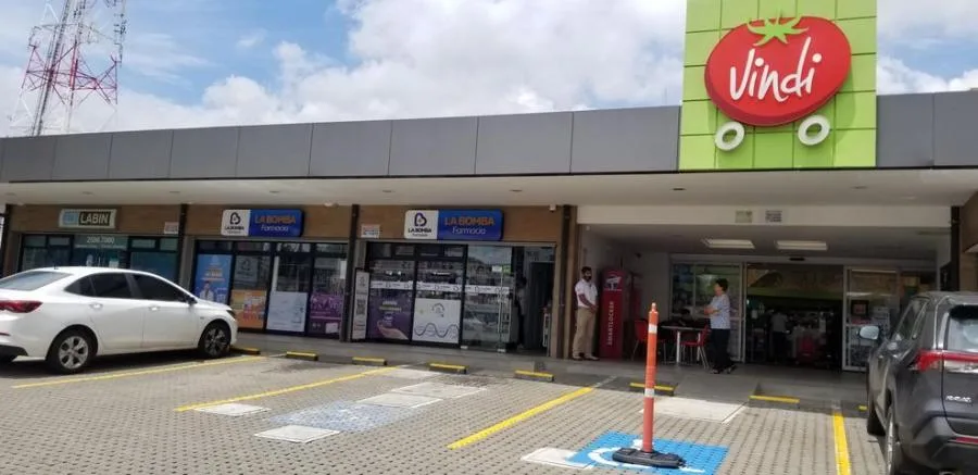 Alquiler de Local Comercial en Tibás, San José. - Alquiler / Renta en Tibás