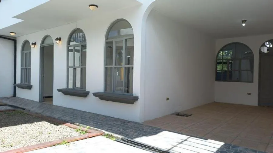 Venta de Casa en Montes de Oca, San José. - Venta en Montes de Oca — photo 2