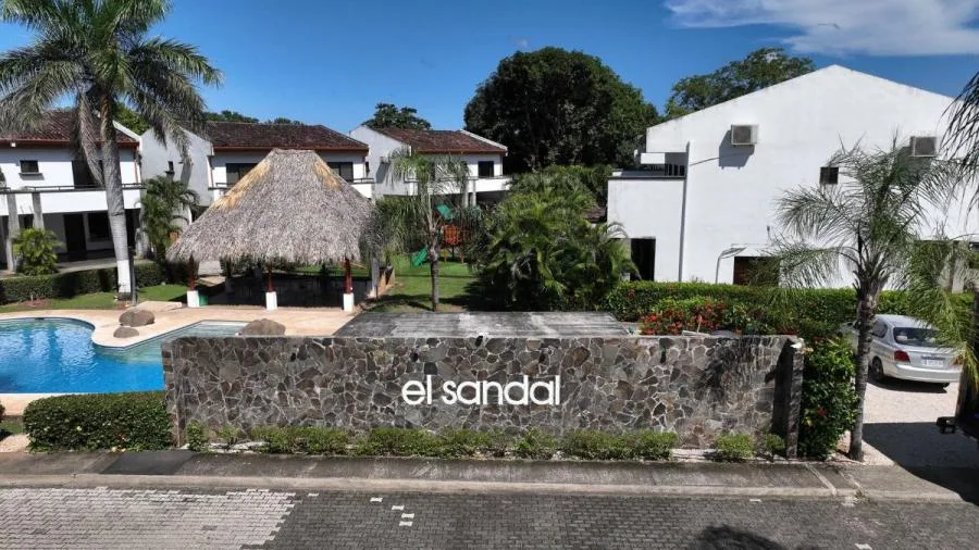 Alquiler de Apartamento en Santa Cruz de Guanacaste.  - Alquiler / Renta en Santa Cruz